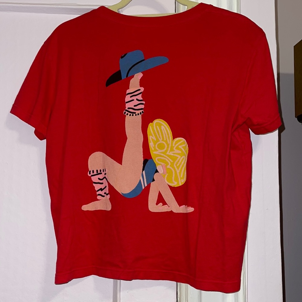 Outdoor Voices Nashville Dolly Parton cropped graphic t shirt